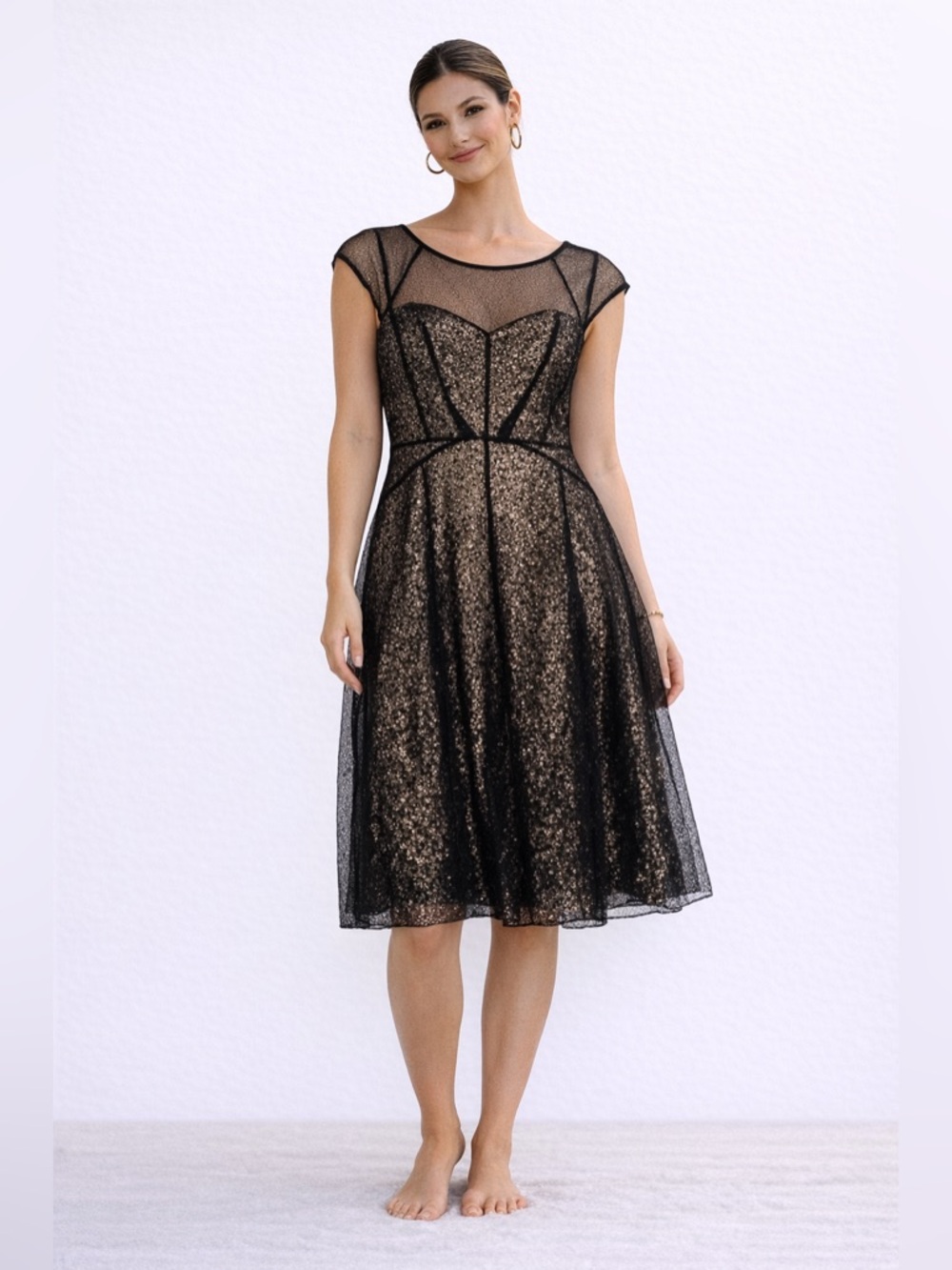 Betsey Johnson Sequin Mesh Dress Women’s 8 Black Gold Fit Flare Cocktail